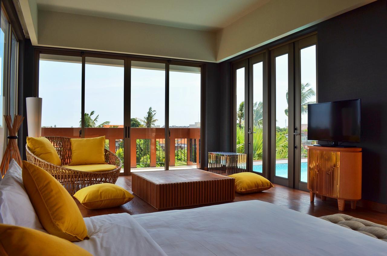 TSun Two-Bedroom Rooftop Villa with Private Pool, All Day Breakfast, Daily Restocked Minibar and other Free Benefits